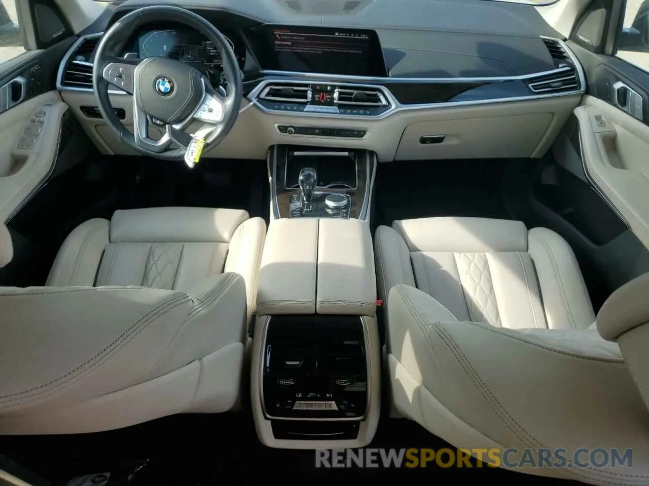 8 Photograph of a damaged car 5UXCX4C02LLS39370 BMW X7 2020
