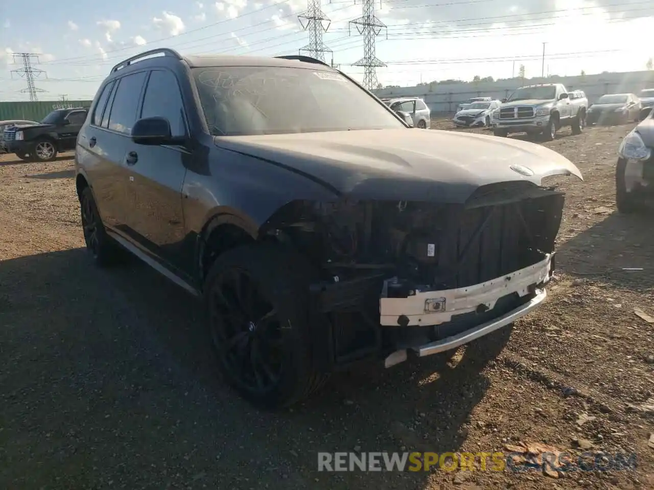 1 Photograph of a damaged car 5UXCX6C03LLE35333 BMW X7 2020