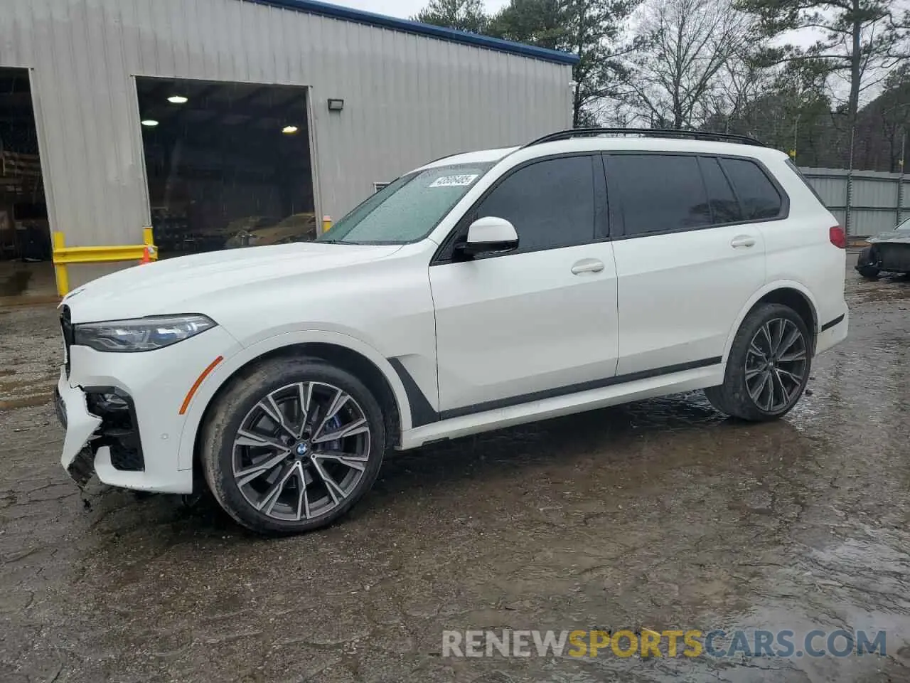 1 Photograph of a damaged car 5UXCX6C06L9C37391 BMW X7 2020