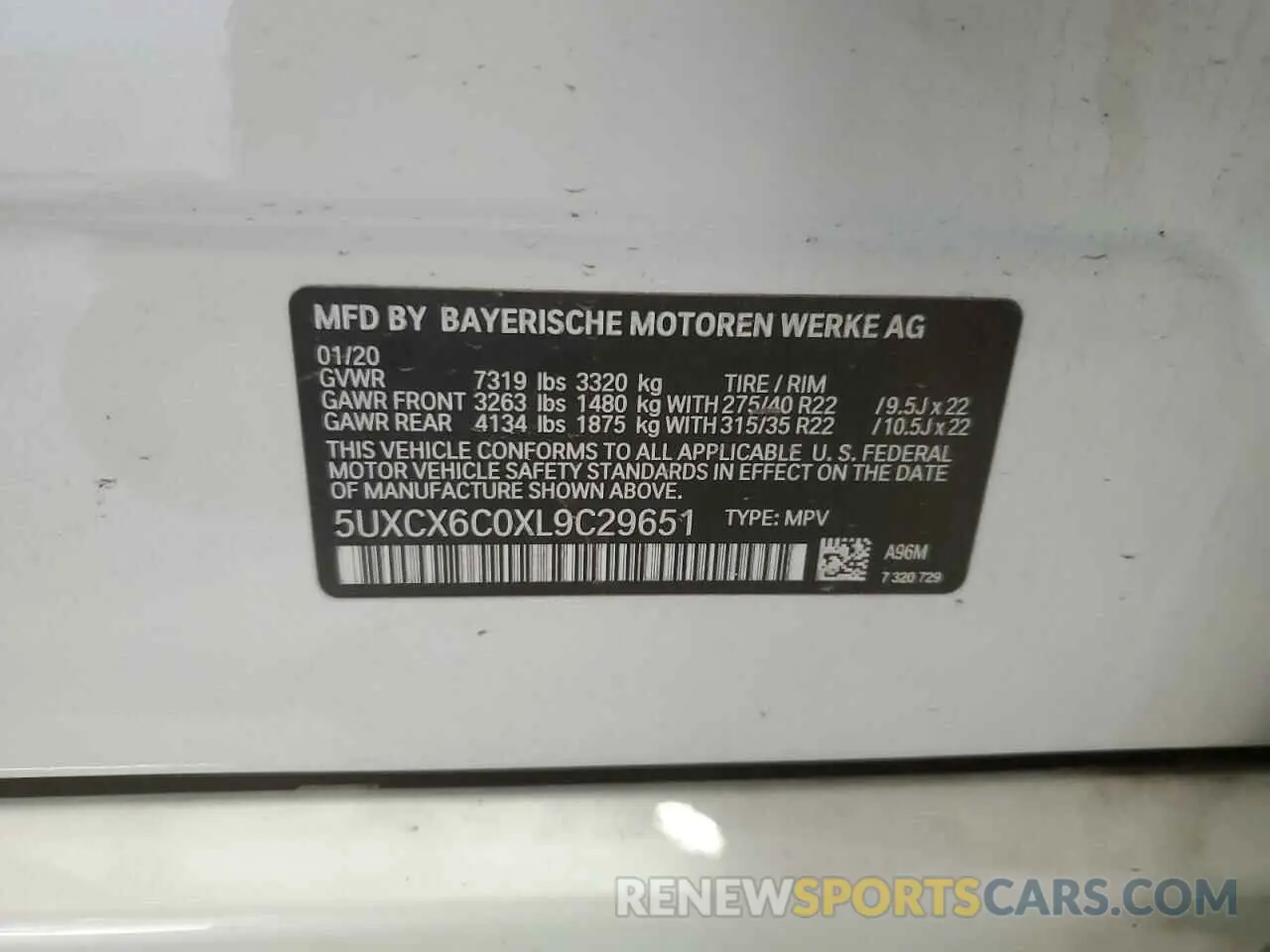 16 Photograph of a damaged car 5UXCX6C0XL9C29651 BMW X7 2020