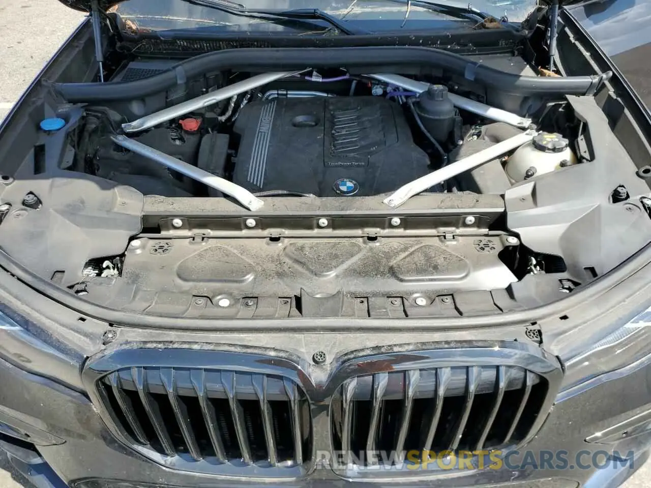 14 Photograph of a damaged car 5UXCW2C00M9G86465 BMW X7 2021