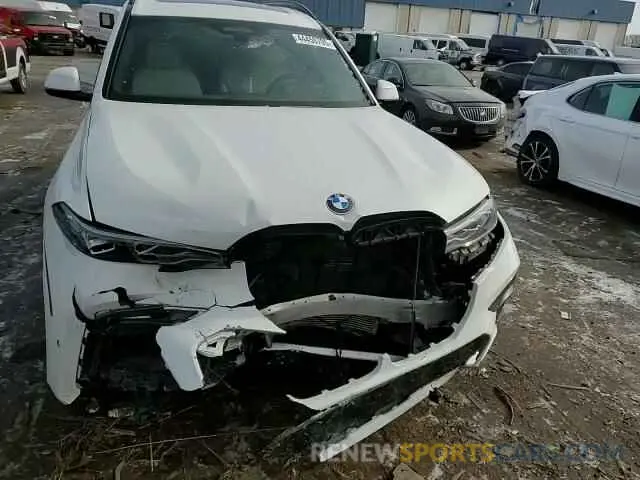 11 Photograph of a damaged car 5UXCW2C01M9E59155 BMW X7 2021
