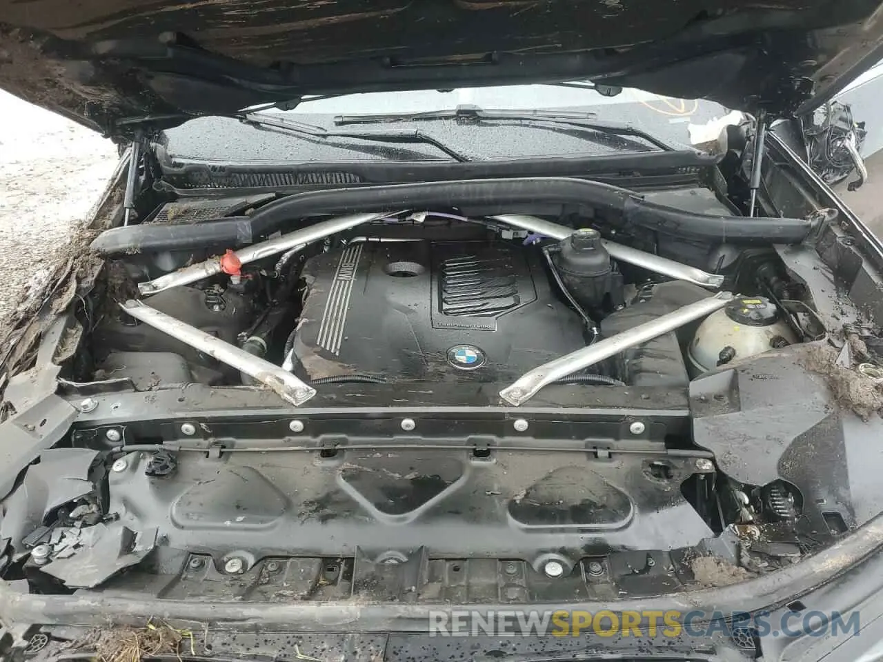 12 Photograph of a damaged car 5UXCW2C01M9G39459 BMW X7 2021