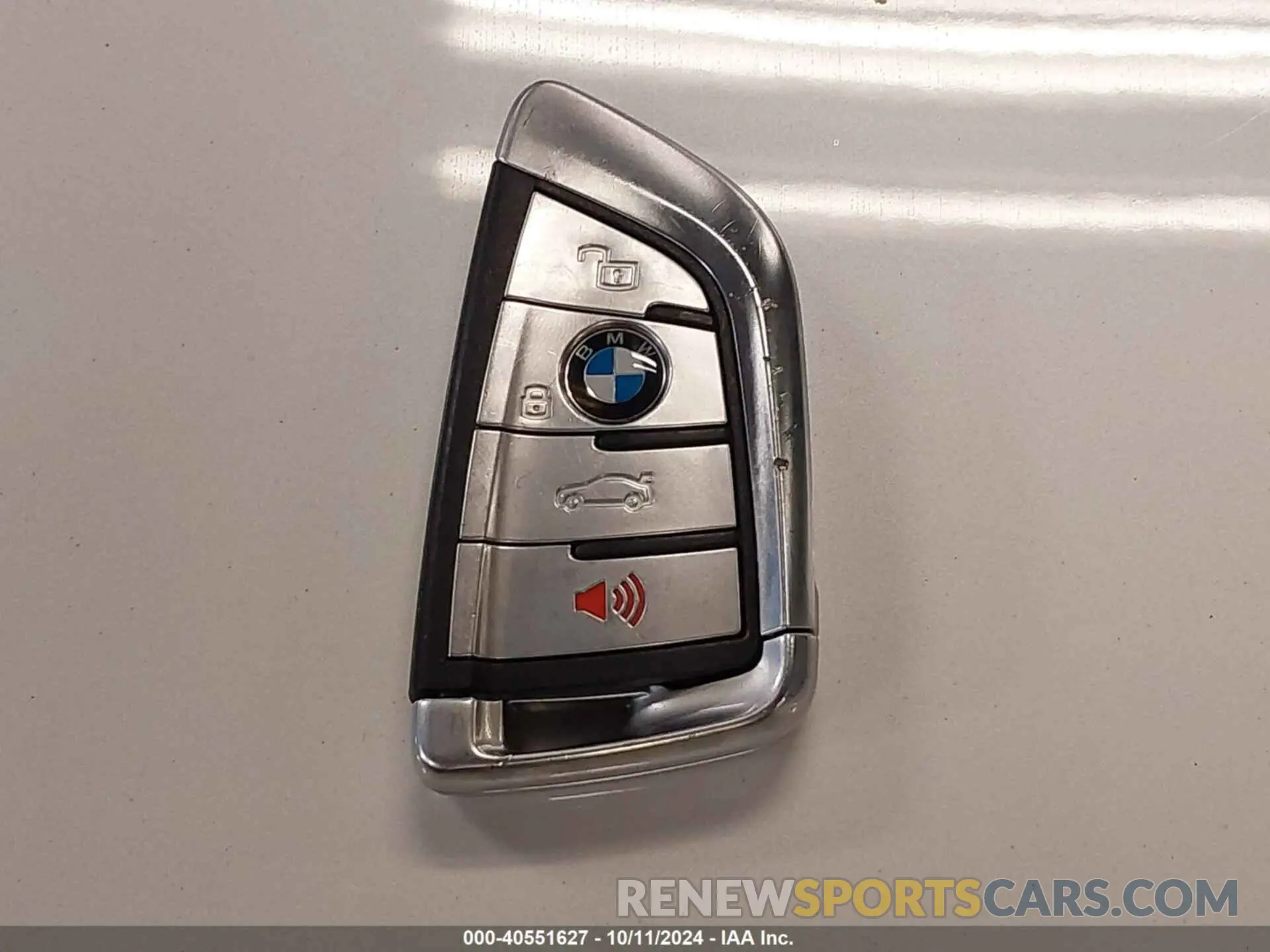 11 Photograph of a damaged car 5UXCW2C01M9G75054 BMW X7 2021