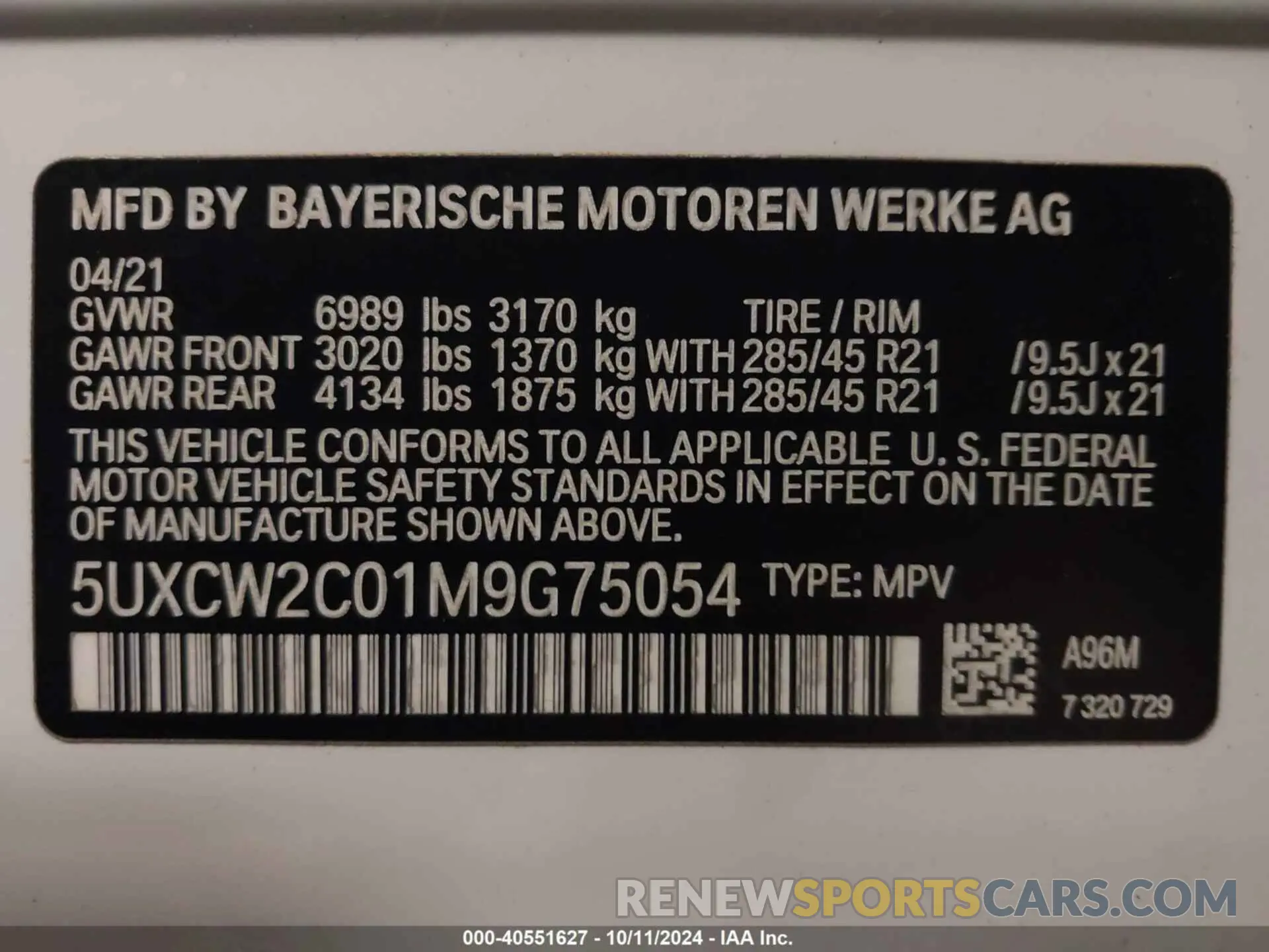9 Photograph of a damaged car 5UXCW2C01M9G75054 BMW X7 2021