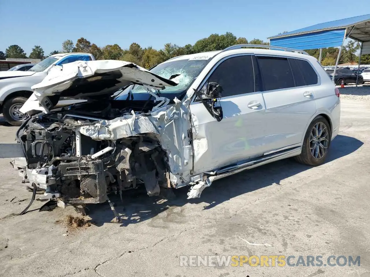 1 Photograph of a damaged car 5UXCW2C02M9E29033 BMW X7 2021