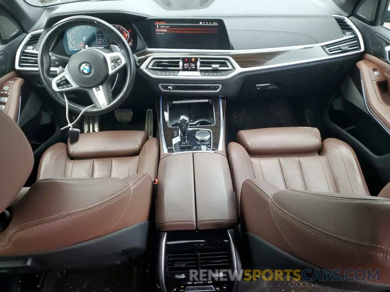 8 Photograph of a damaged car 5UXCW2C02M9G97385 BMW X7 2021