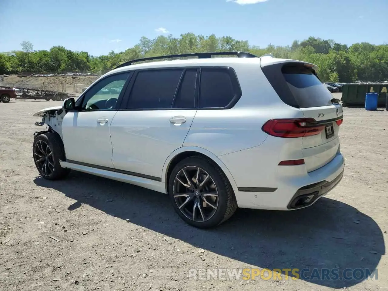 2 Photograph of a damaged car 5UXCW2C03M9D77539 BMW X7 2021