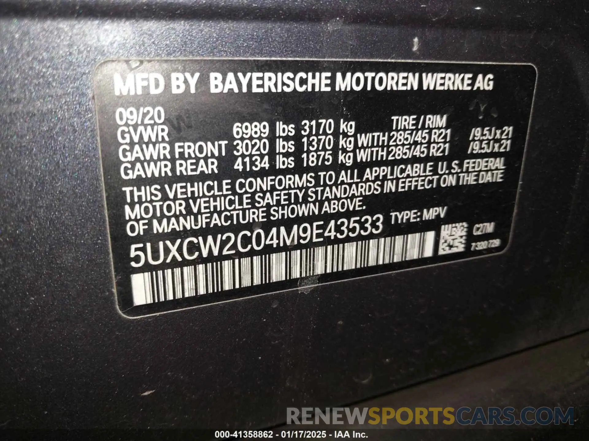 9 Photograph of a damaged car 5UXCW2C04M9E43533 BMW X7 2021
