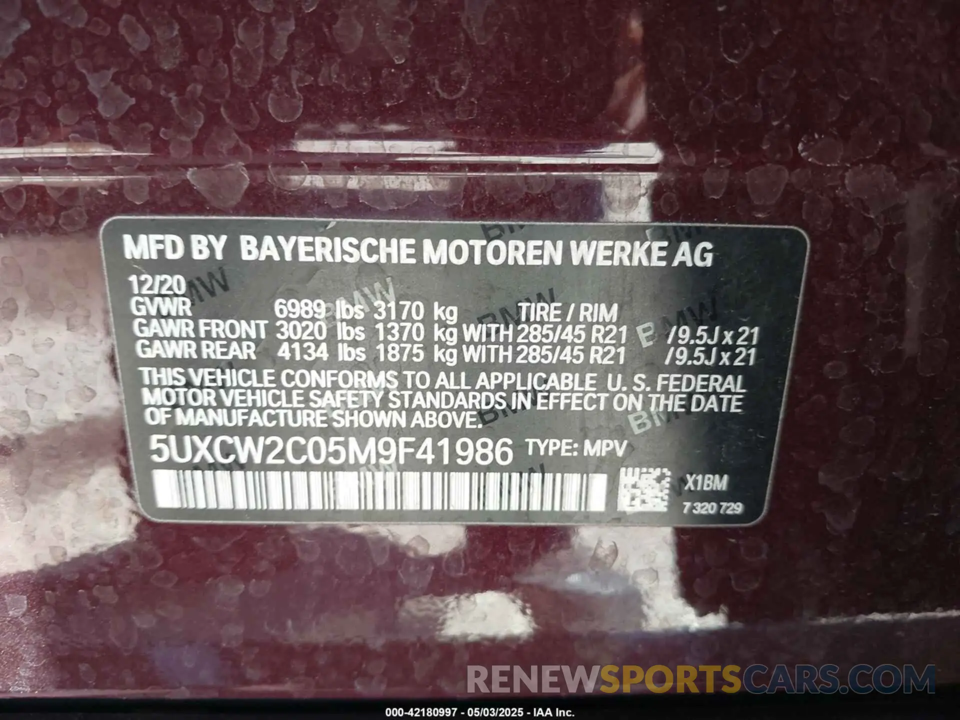 9 Photograph of a damaged car 5UXCW2C05M9F41986 BMW X7 2021