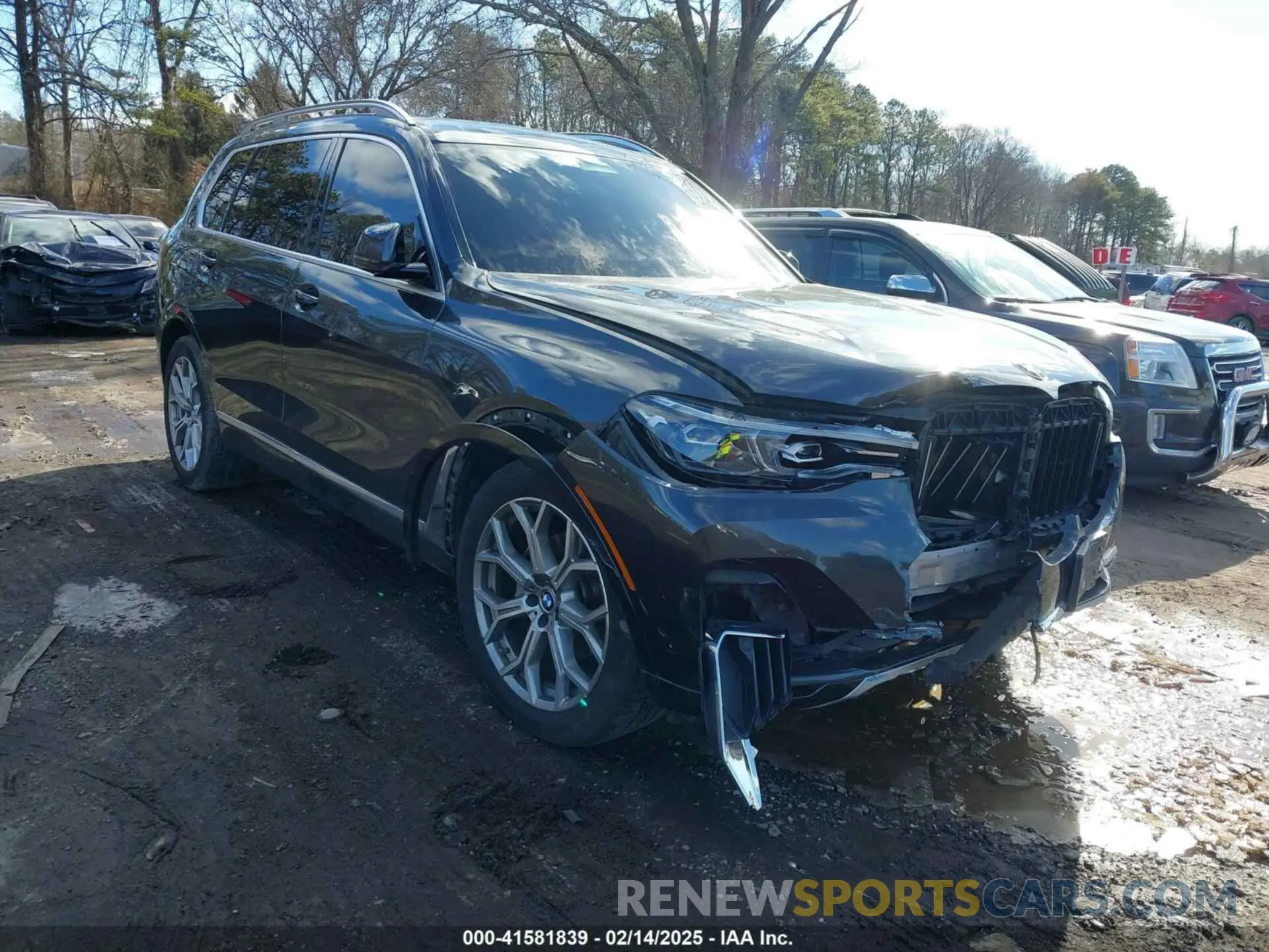 1 Photograph of a damaged car 5UXCW2C05M9G56541 BMW X7 2021