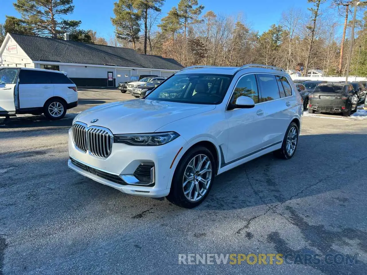 2 Photograph of a damaged car 5UXCW2C06M9E26927 BMW X7 2021