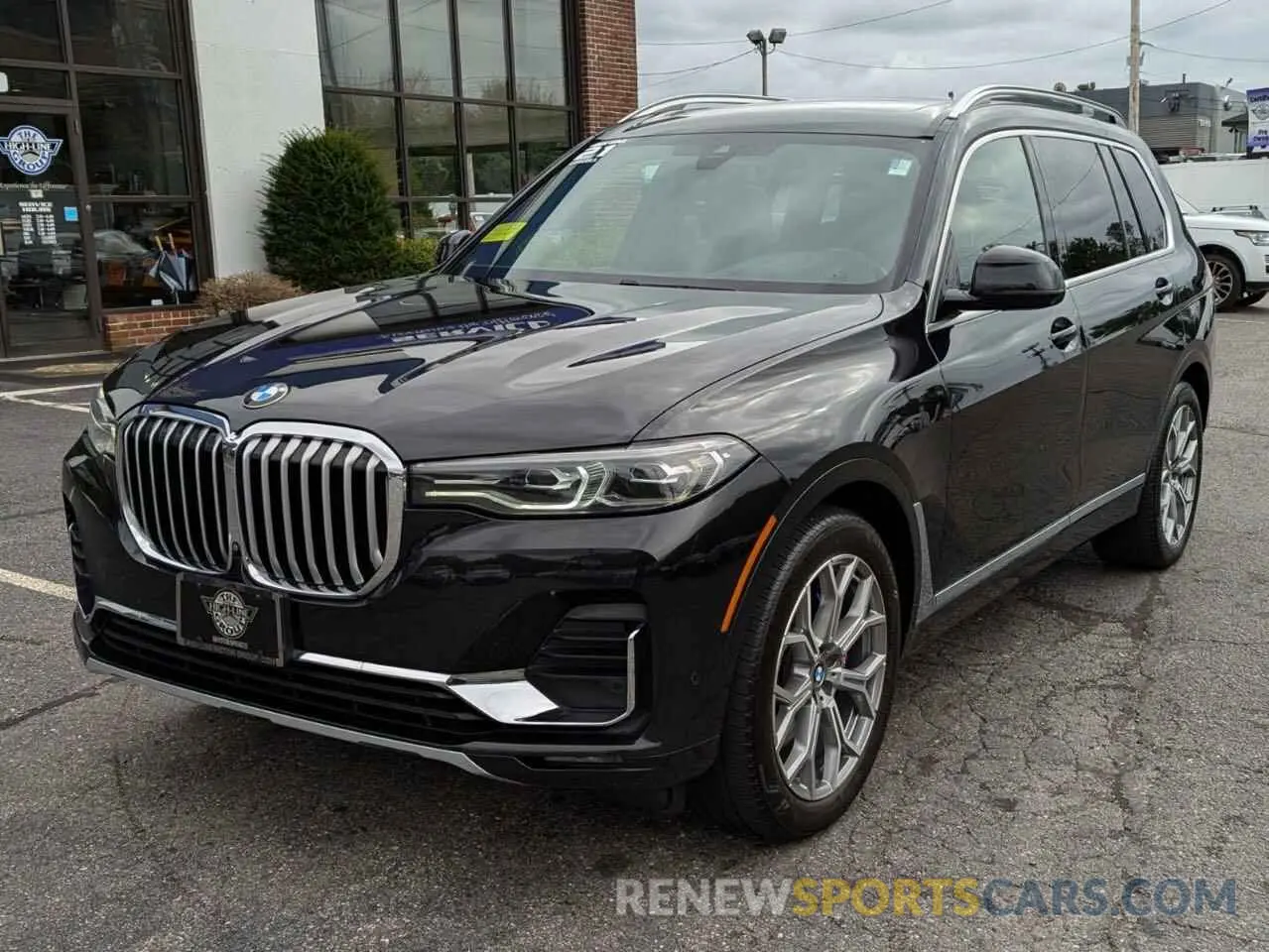 2 Photograph of a damaged car 5UXCW2C06M9G64583 BMW X7 2021