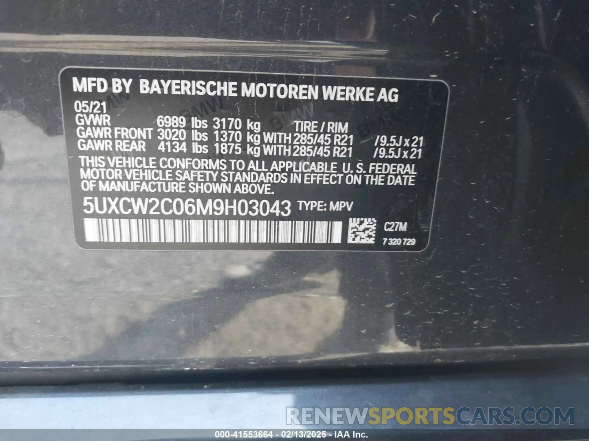 9 Photograph of a damaged car 5UXCW2C06M9H03043 BMW X7 2021