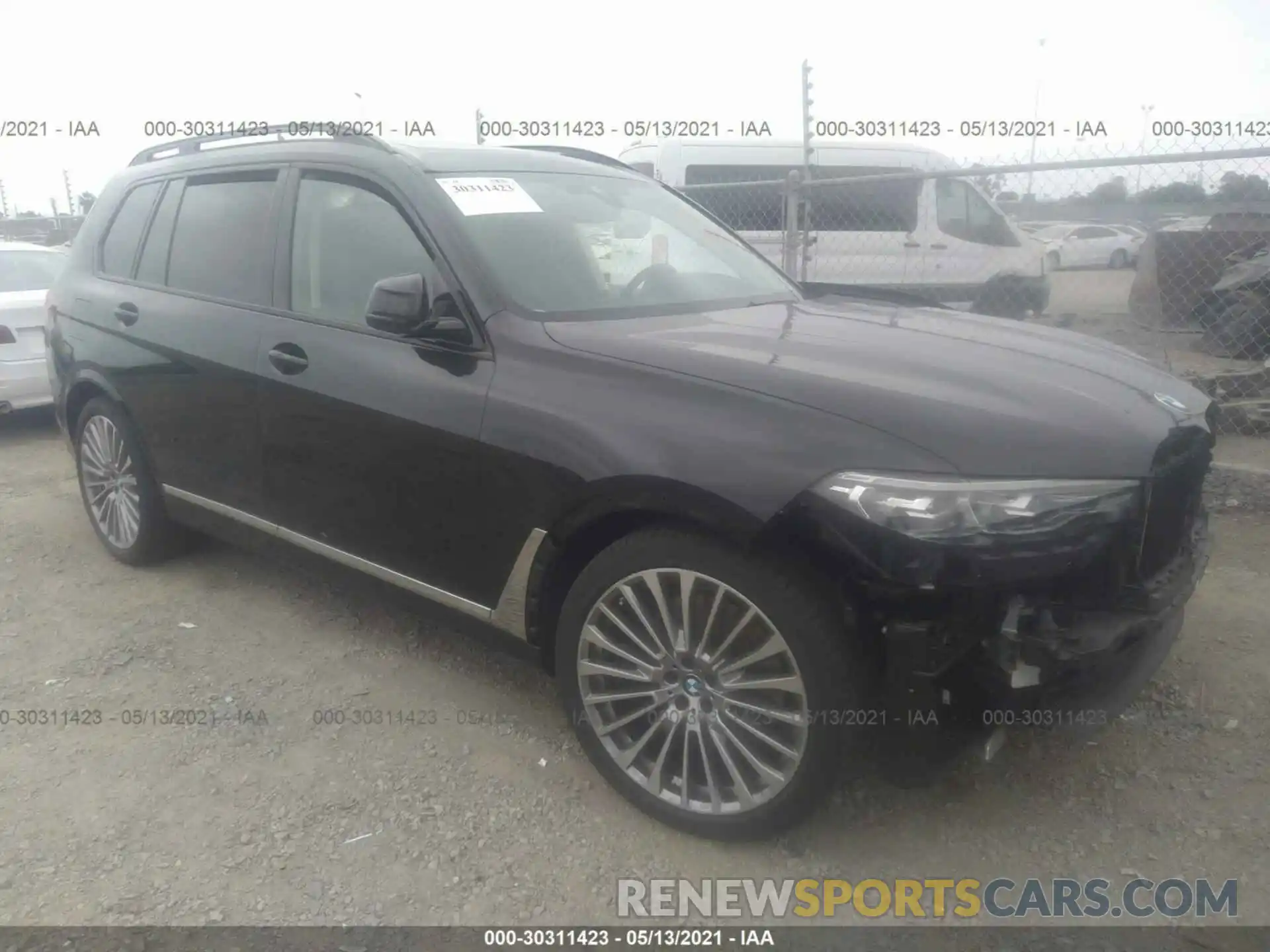 1 Photograph of a damaged car 5UXCW2C07M9E78440 BMW X7 2021