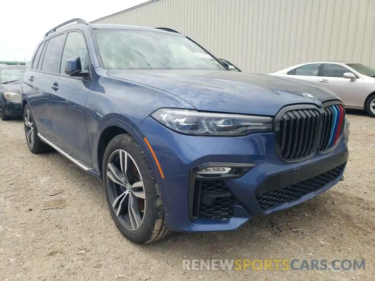 1 Photograph of a damaged car 5UXCW2C07M9G71137 BMW X7 2021