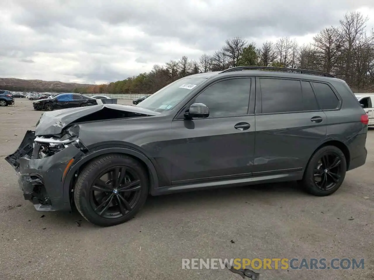 1 Photograph of a damaged car 5UXCW2C07M9H36505 BMW X7 2021