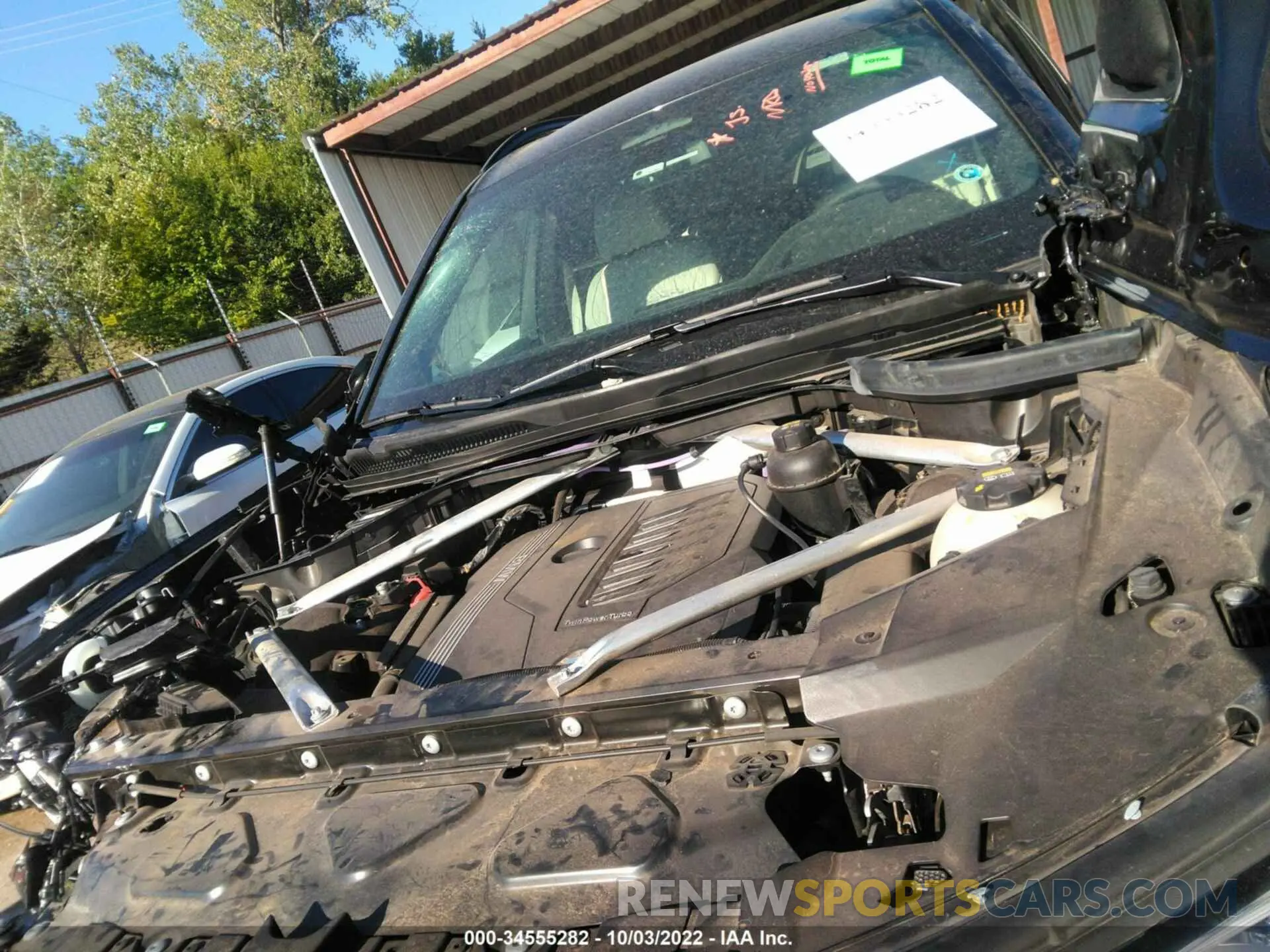 10 Photograph of a damaged car 5UXCW2C08M9D77312 BMW X7 2021
