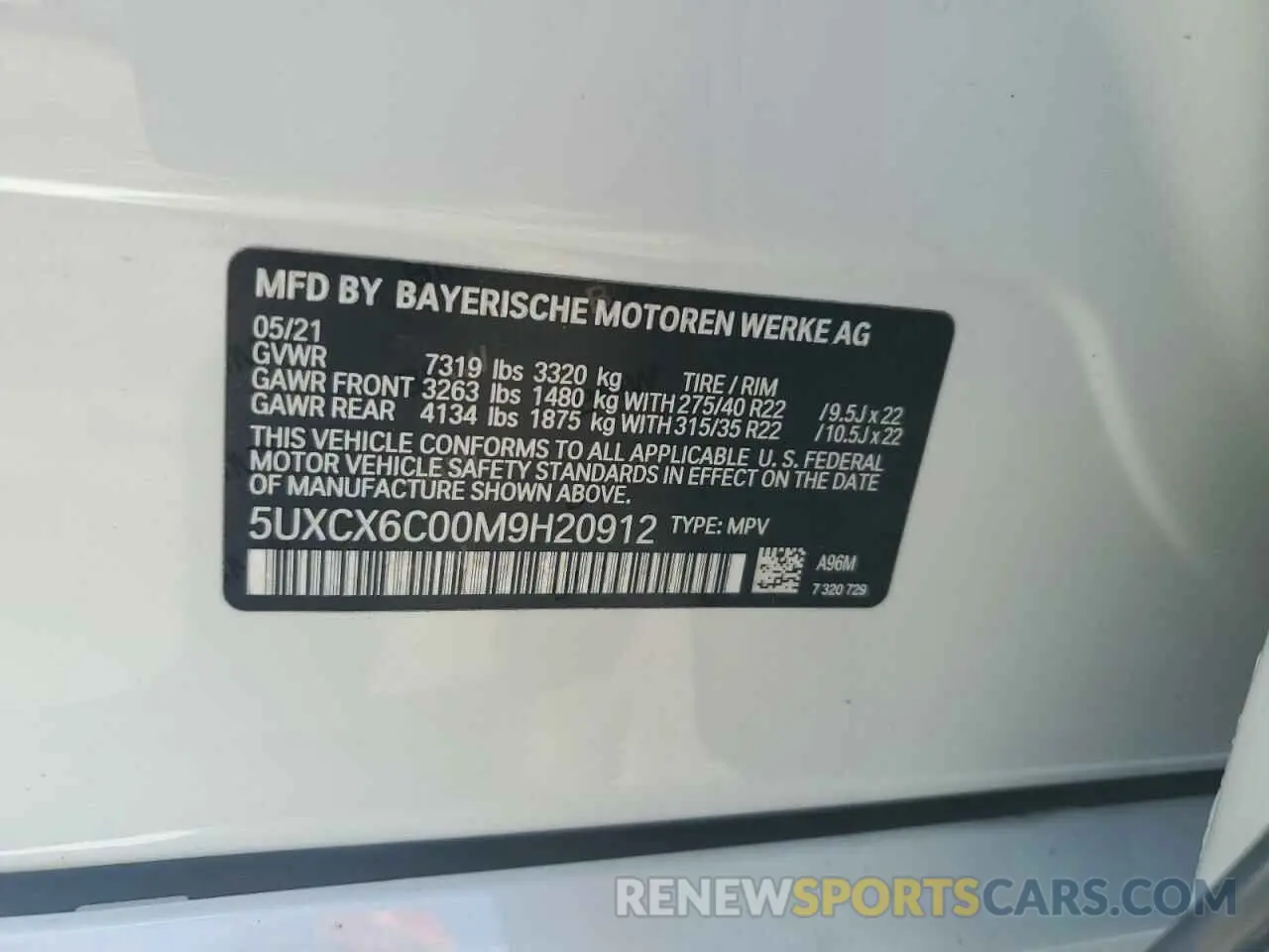 13 Photograph of a damaged car 5UXCX6C00M9H20912 BMW X7 2021