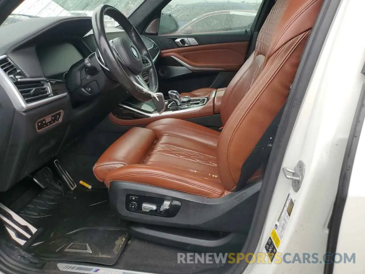 7 Photograph of a damaged car 5UXCX6C05M9G78155 BMW X7 2021