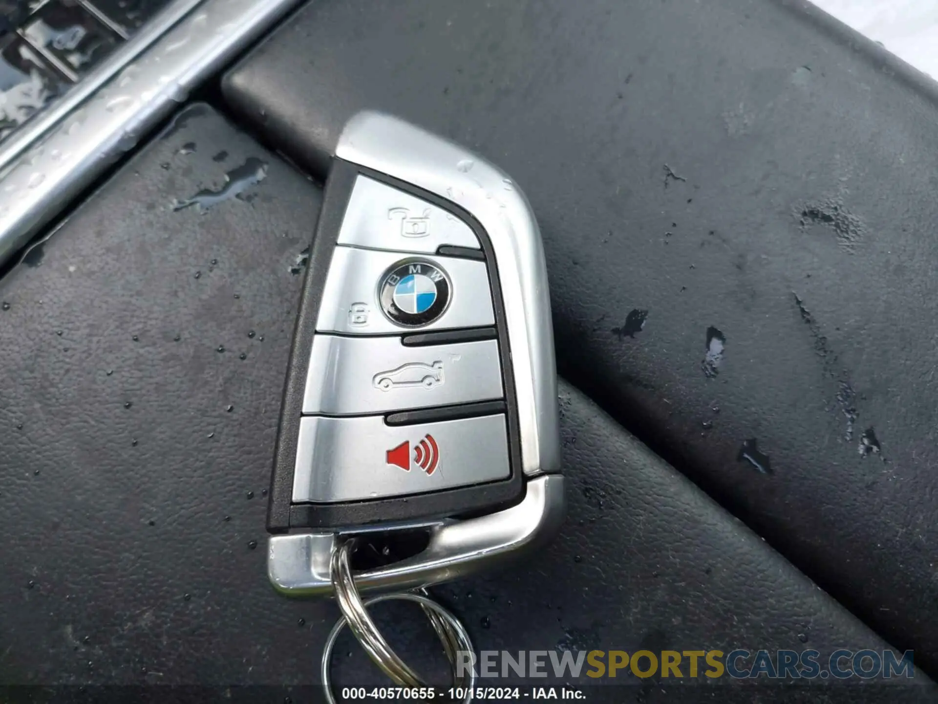 11 Photograph of a damaged car 5UXCX6C09M9G23028 BMW X7 2021