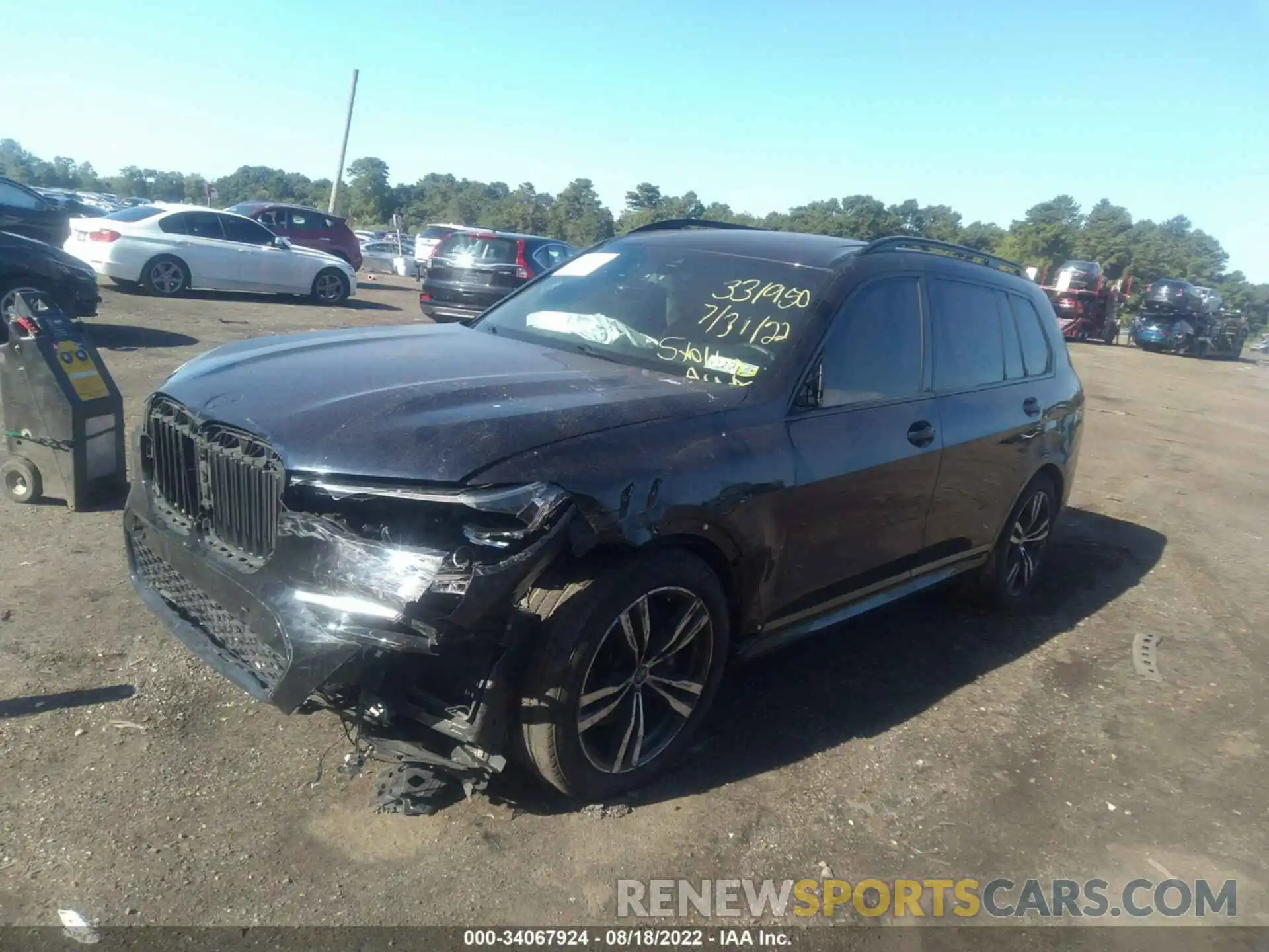 6 Photograph of a damaged car 5UXCX6C0XM9E51754 BMW X7 2021