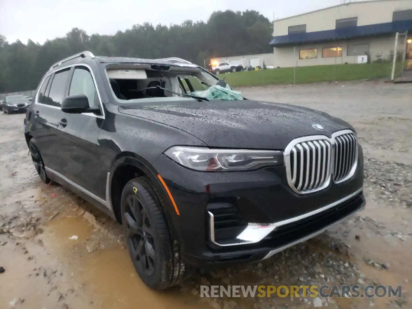 1 Photograph of a damaged car 5UXCW2C00N9J48735 BMW X7 2022