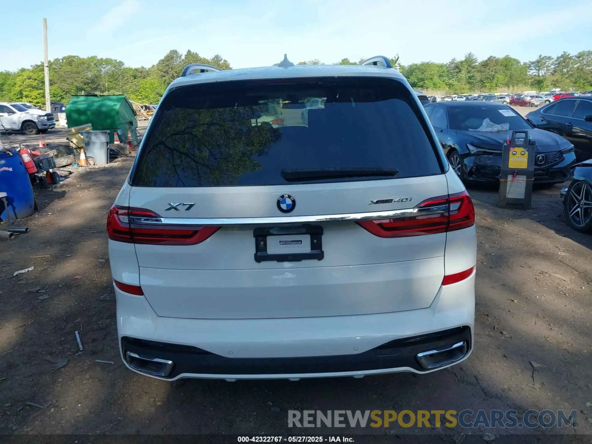15 Photograph of a damaged car 5UXCW2C00N9L30287 BMW X7 2022
