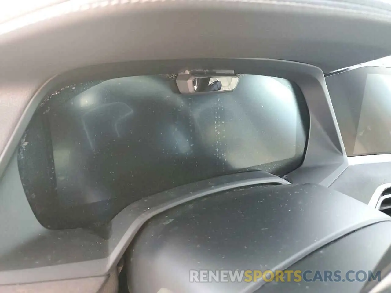 9 Photograph of a damaged car 5UXCW2C02N9K75258 BMW X7 2022
