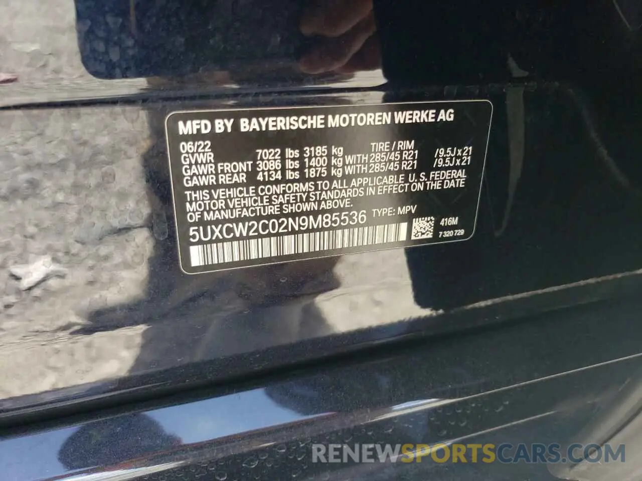 14 Photograph of a damaged car 5UXCW2C02N9M85536 BMW X7 2022