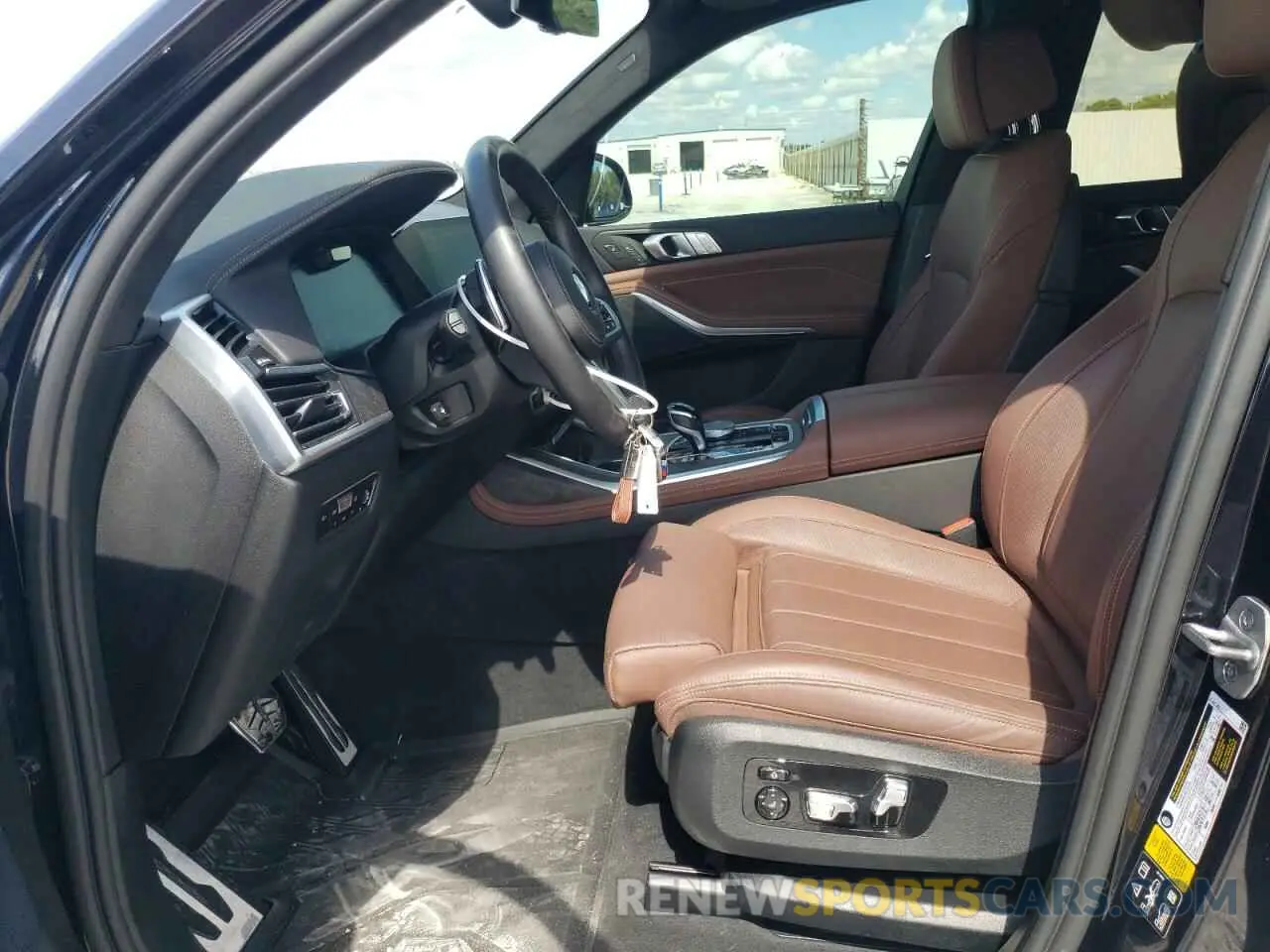 7 Photograph of a damaged car 5UXCW2C02N9M85536 BMW X7 2022