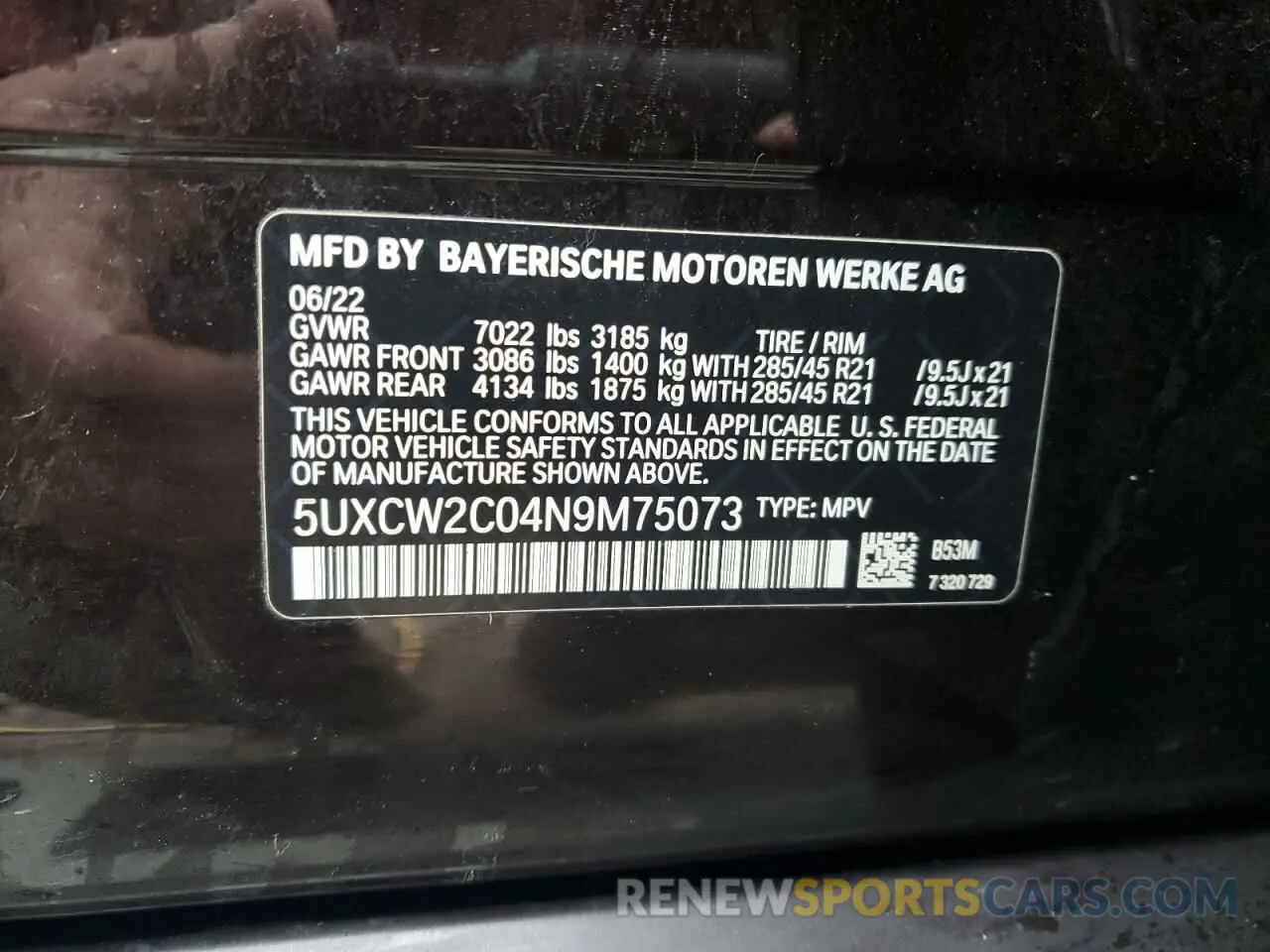 13 Photograph of a damaged car 5UXCW2C04N9M75073 BMW X7 2022