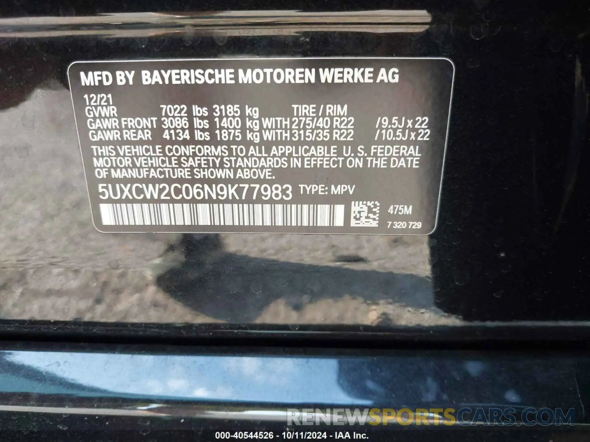 9 Photograph of a damaged car 5UXCW2C06N9K77983 BMW X7 2022