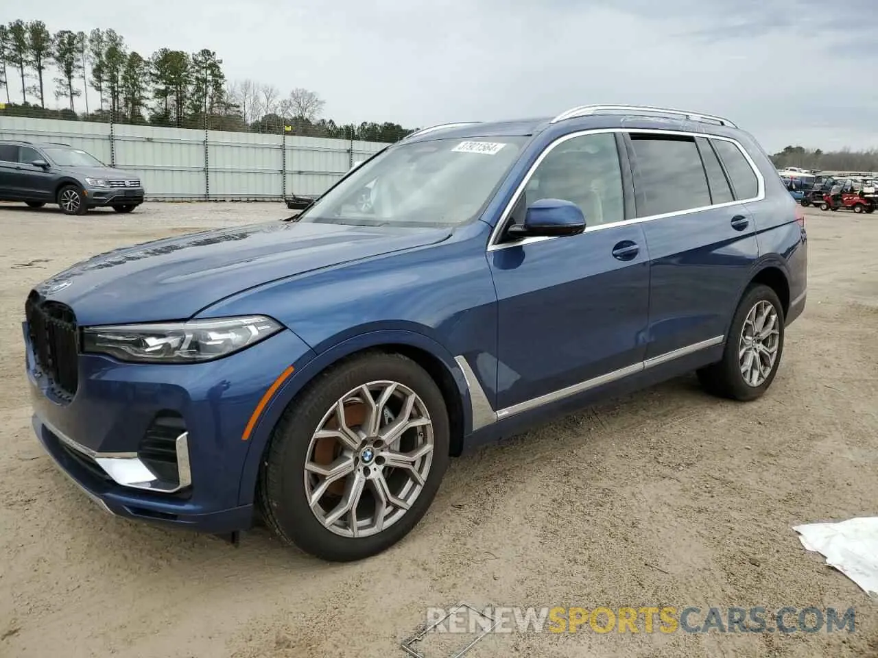 1 Photograph of a damaged car 5UXCW2C0XN9J71486 BMW X7 2022