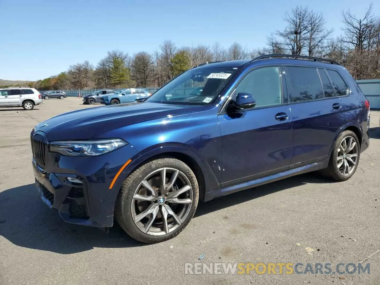 1 Photograph of a damaged car 5UXCX6C01N9J04750 BMW X7 2022
