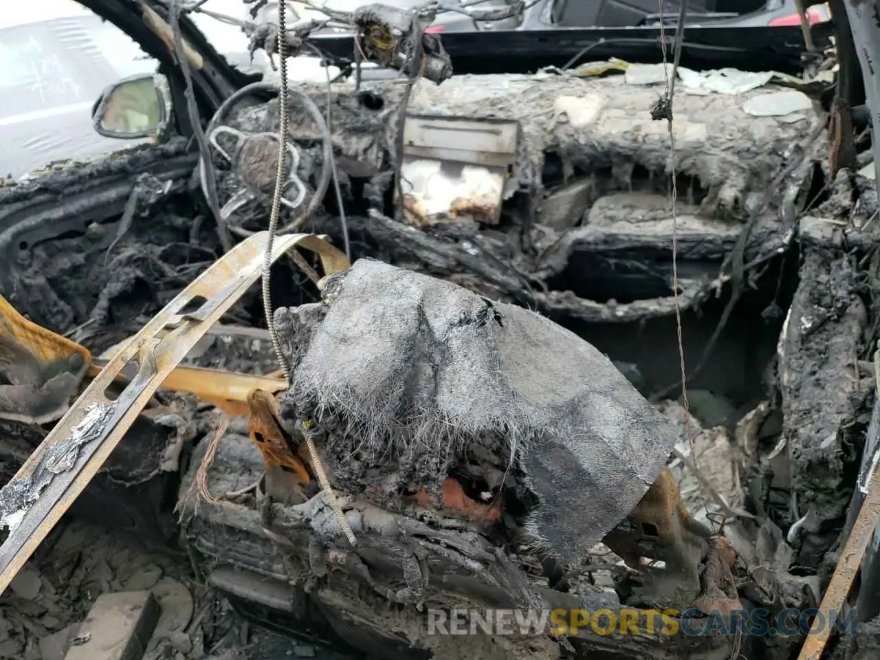 8 Photograph of a damaged car 5UXCX6C01N9K20496 BMW X7 2022