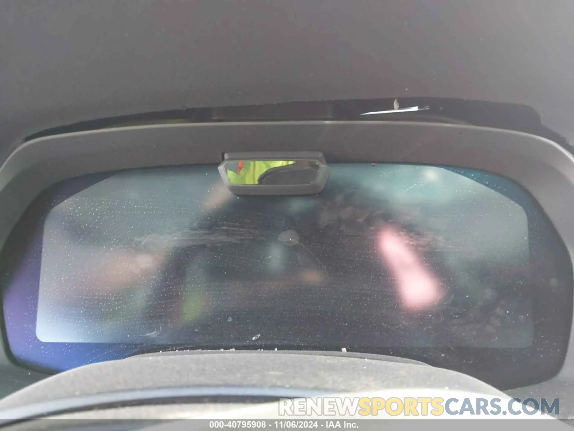 7 Photograph of a damaged car 5UXCX6C08N9M65716 BMW X7 2022