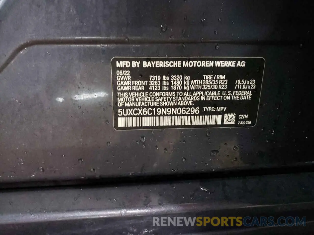 13 Photograph of a damaged car 5UXCX6C19N9N06296 BMW X7 2022