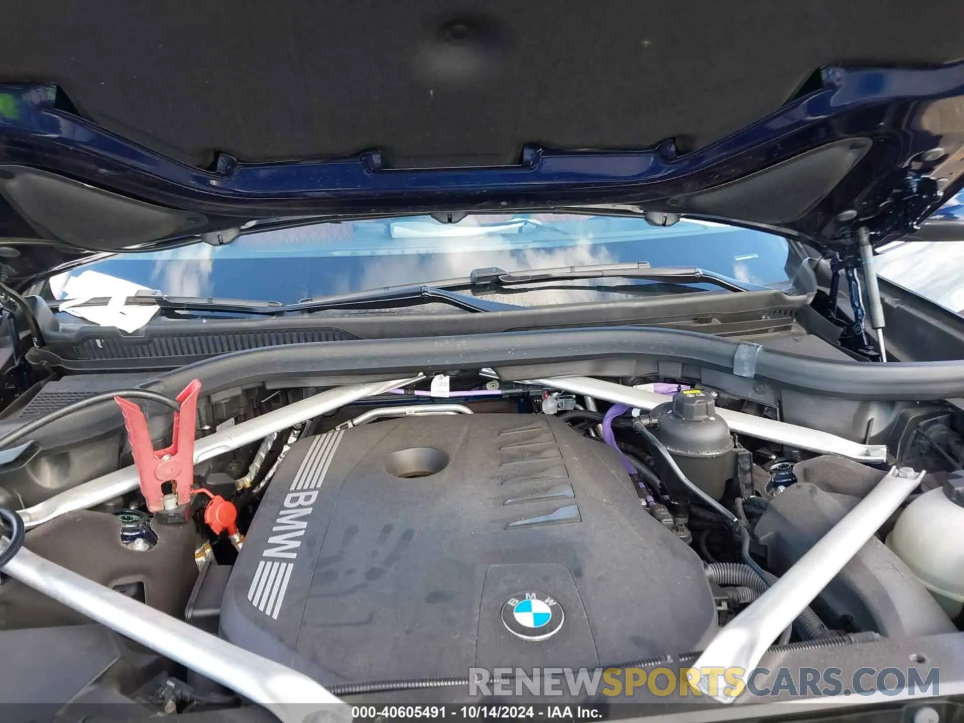 10 Photograph of a damaged car 5UX23EM01P9N67491 BMW X7 2023