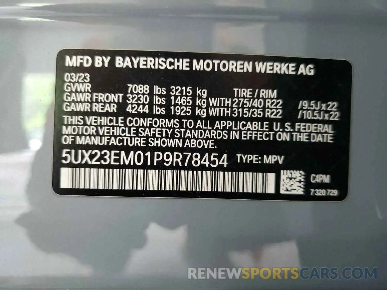 13 Photograph of a damaged car 5UX23EM01P9R78454 BMW X7 2023
