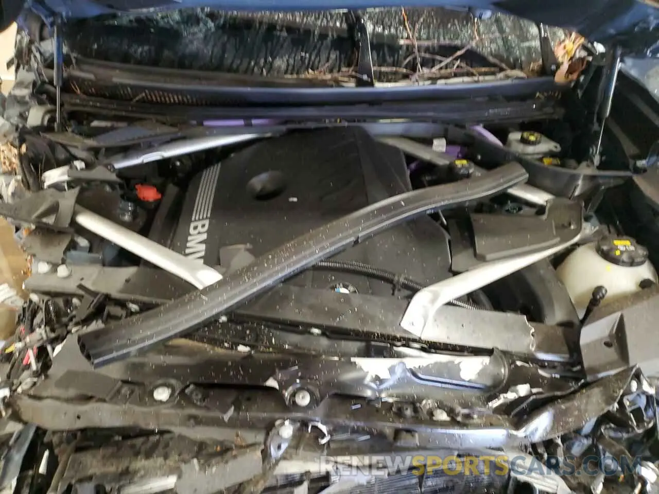 12 Photograph of a damaged car 5UX23EM08P9P47759 BMW X7 2023