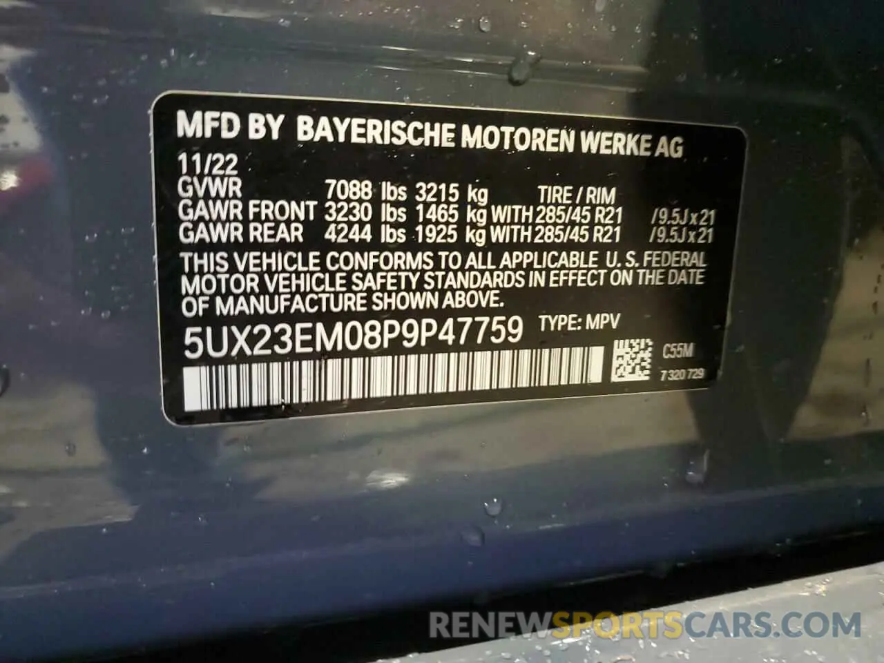 13 Photograph of a damaged car 5UX23EM08P9P47759 BMW X7 2023