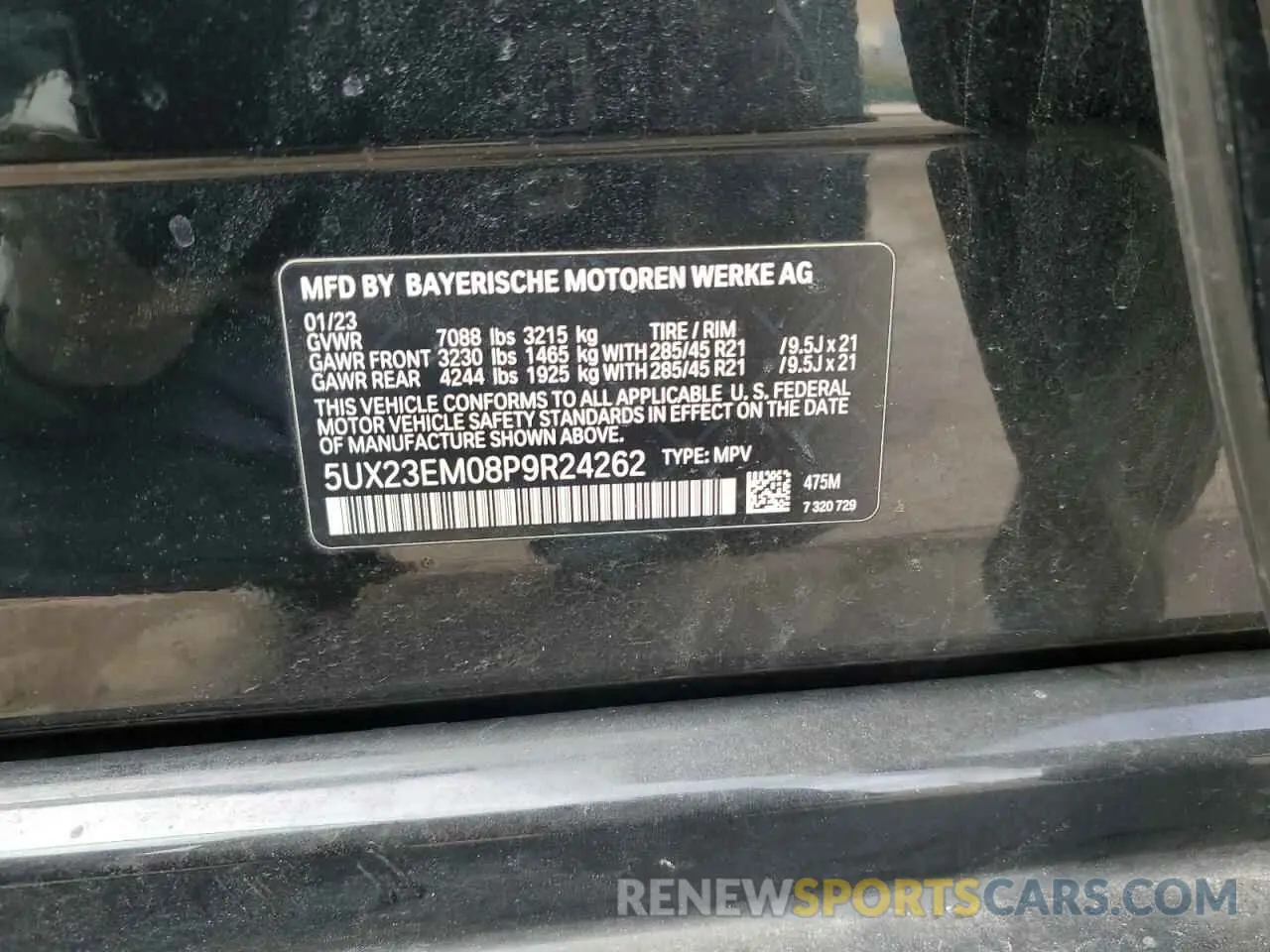 12 Photograph of a damaged car 5UX23EM08P9R24262 BMW X7 2023