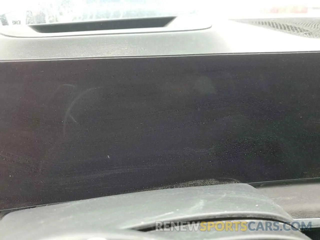 9 Photograph of a damaged car 5UX23EM0XP9P25410 BMW X7 2023