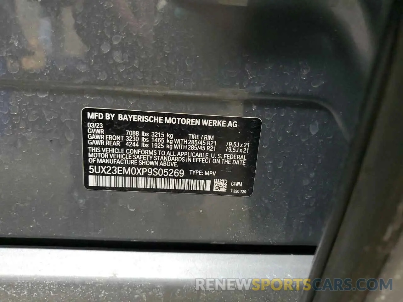 13 Photograph of a damaged car 5UX23EM0XP9S05269 BMW X7 2023