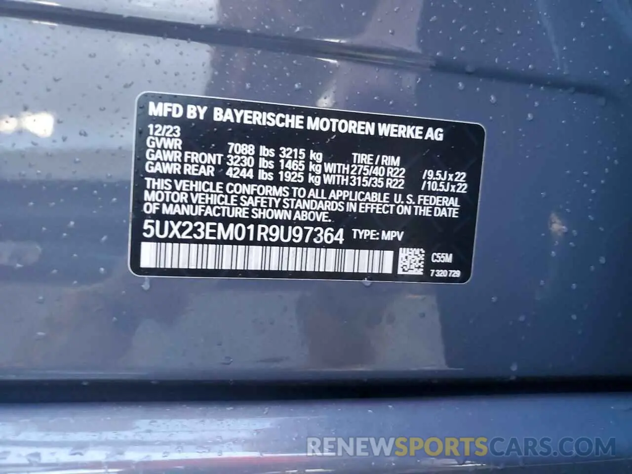 13 Photograph of a damaged car 5UX23EM01R9U97364 BMW X7 2024