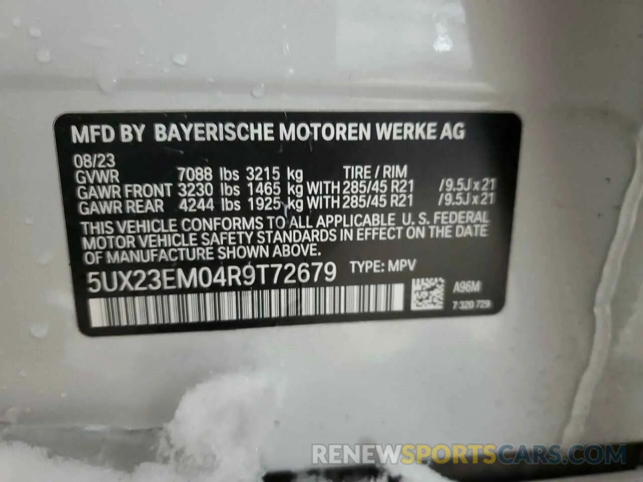 13 Photograph of a damaged car 5UX23EM04R9T72679 BMW X7 2024
