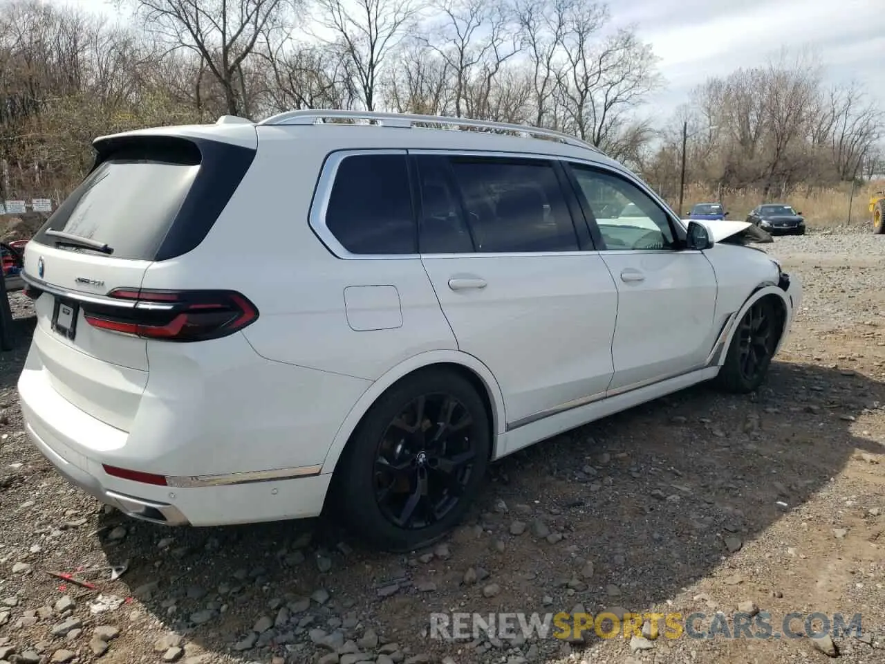 3 Photograph of a damaged car 5UX23EM05R9S88970 BMW X7 2024