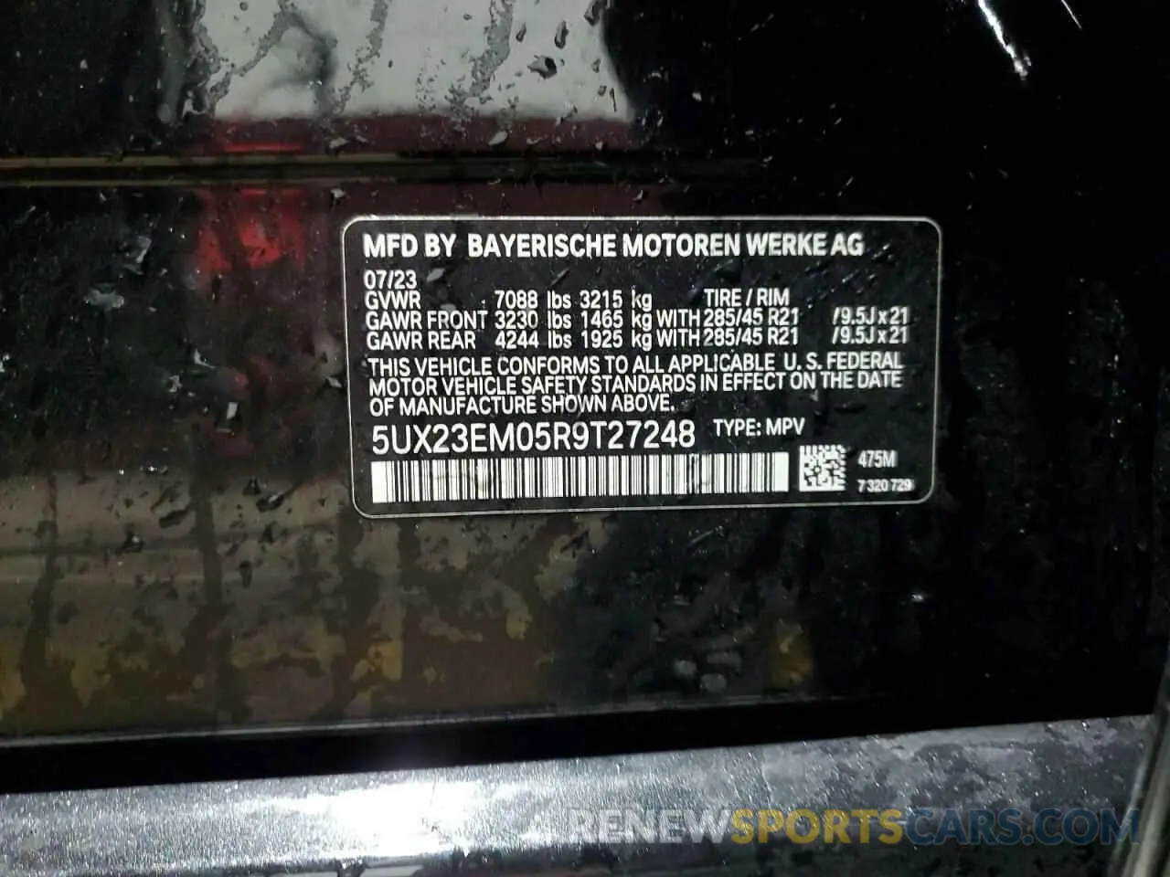 14 Photograph of a damaged car 5UX23EM05R9T27248 BMW X7 2024
