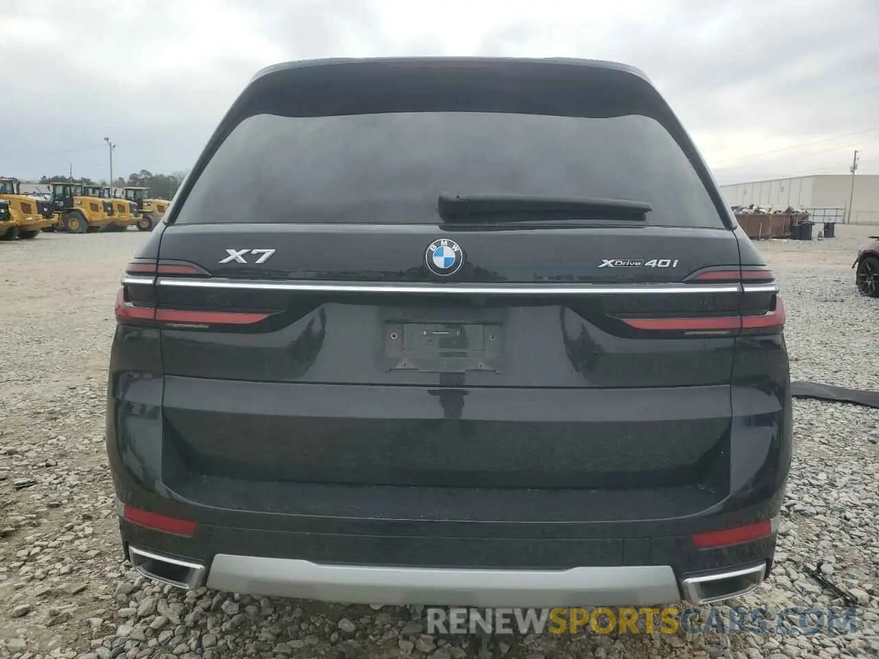 6 Photograph of a damaged car 5UX23EM05R9V44573 BMW X7 2024